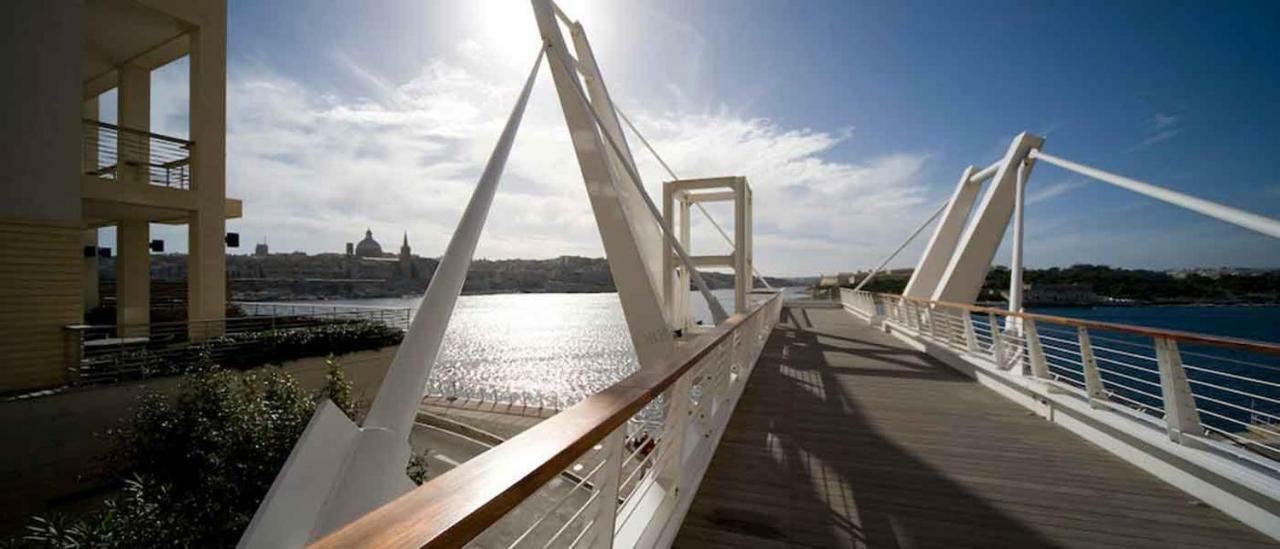 Cosy 1Br Penthouse With Terrace, Great Location Daire Gzira Dış mekan fotoğraf